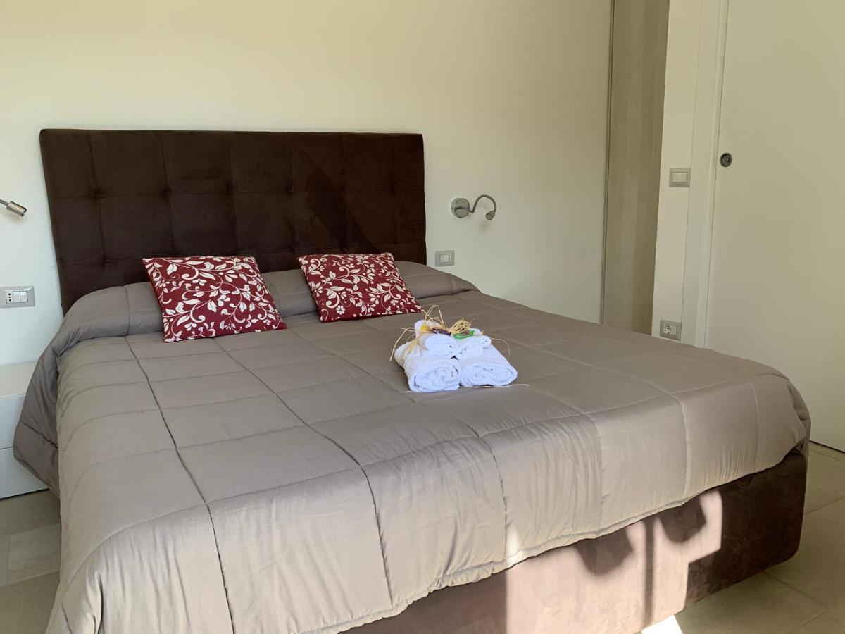B&B Somiar San Teodoro  Bagian luar foto