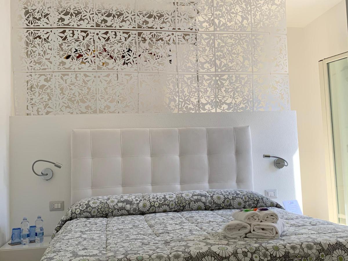 B&B Somiar San Teodoro  Bagian luar foto