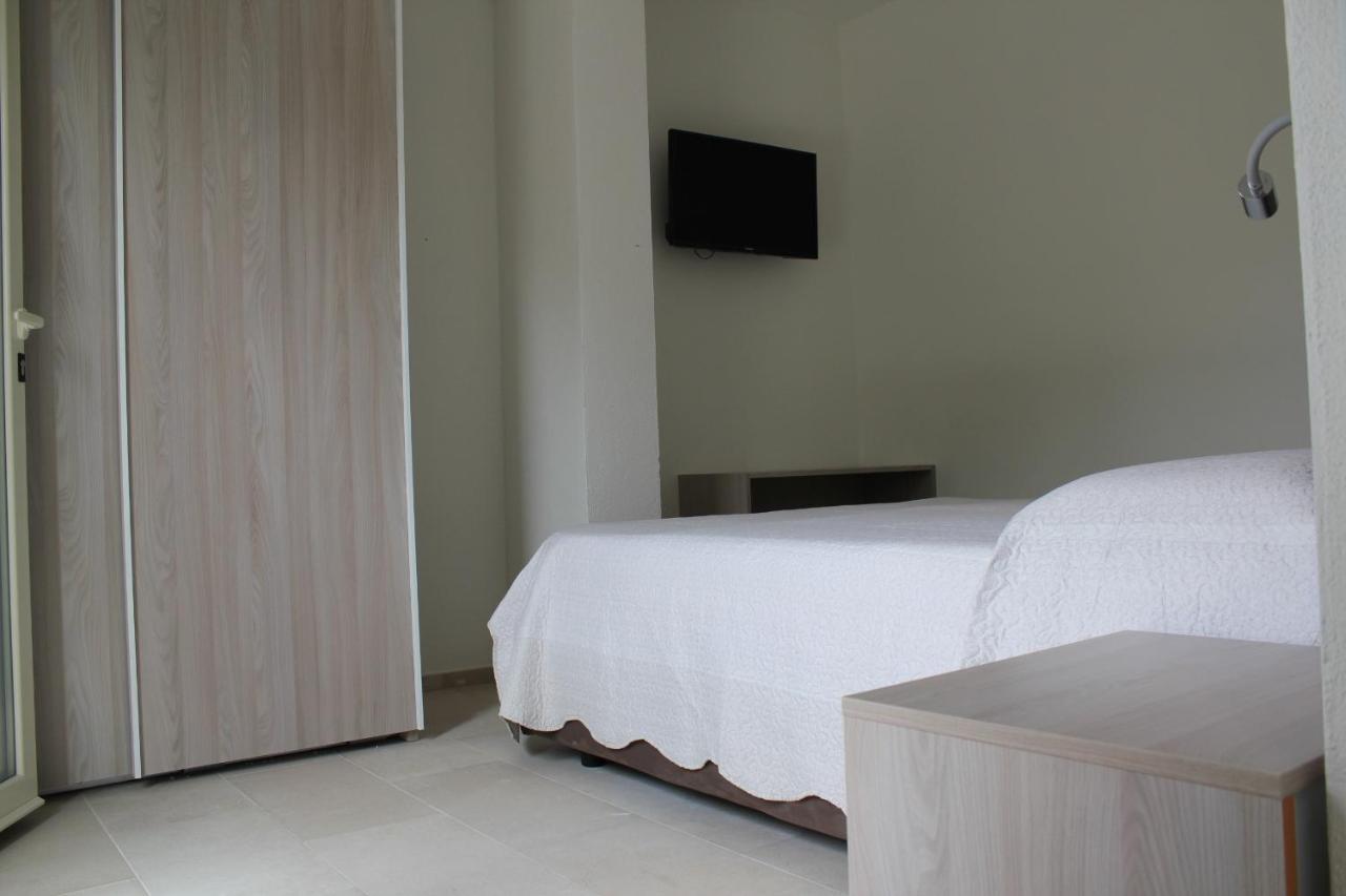 B&B Somiar San Teodoro  Bagian luar foto