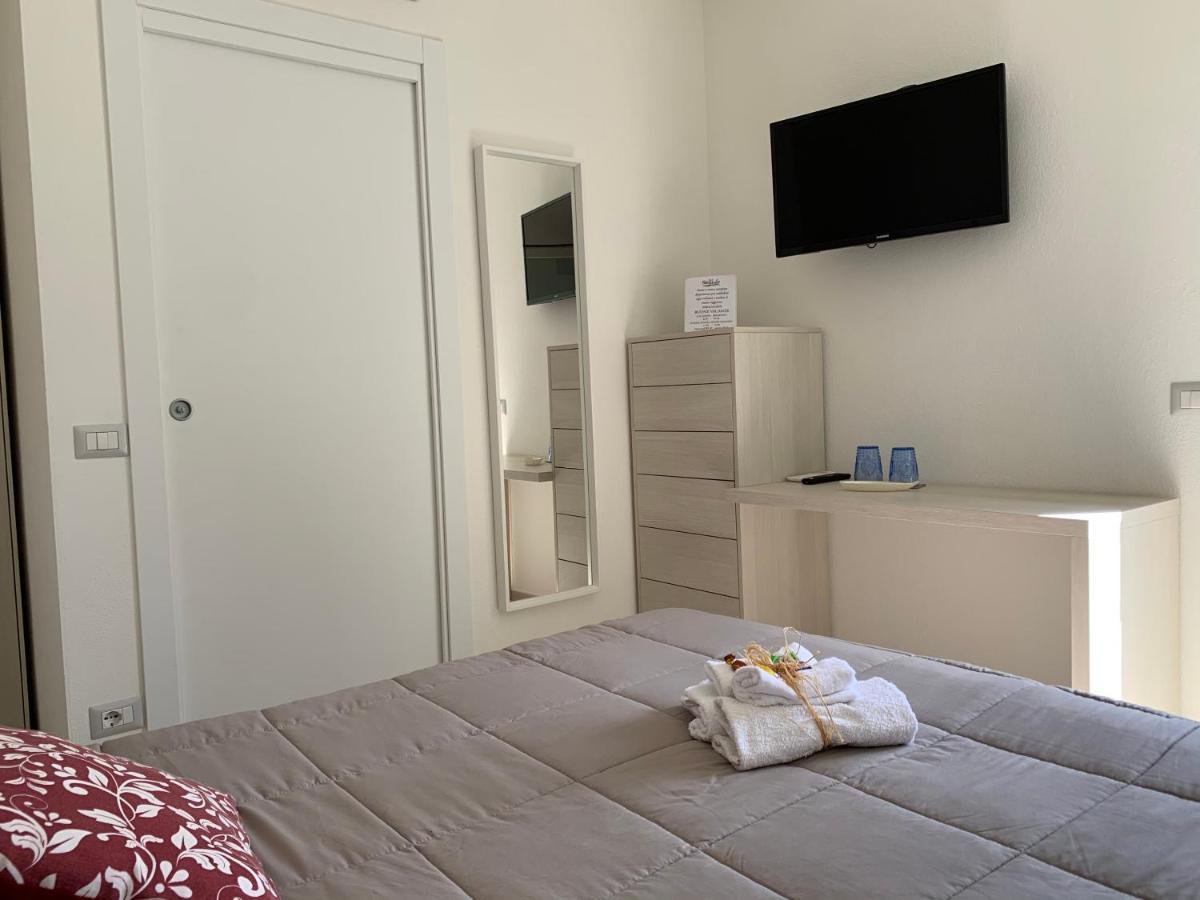 B&B Somiar San Teodoro  Bagian luar foto