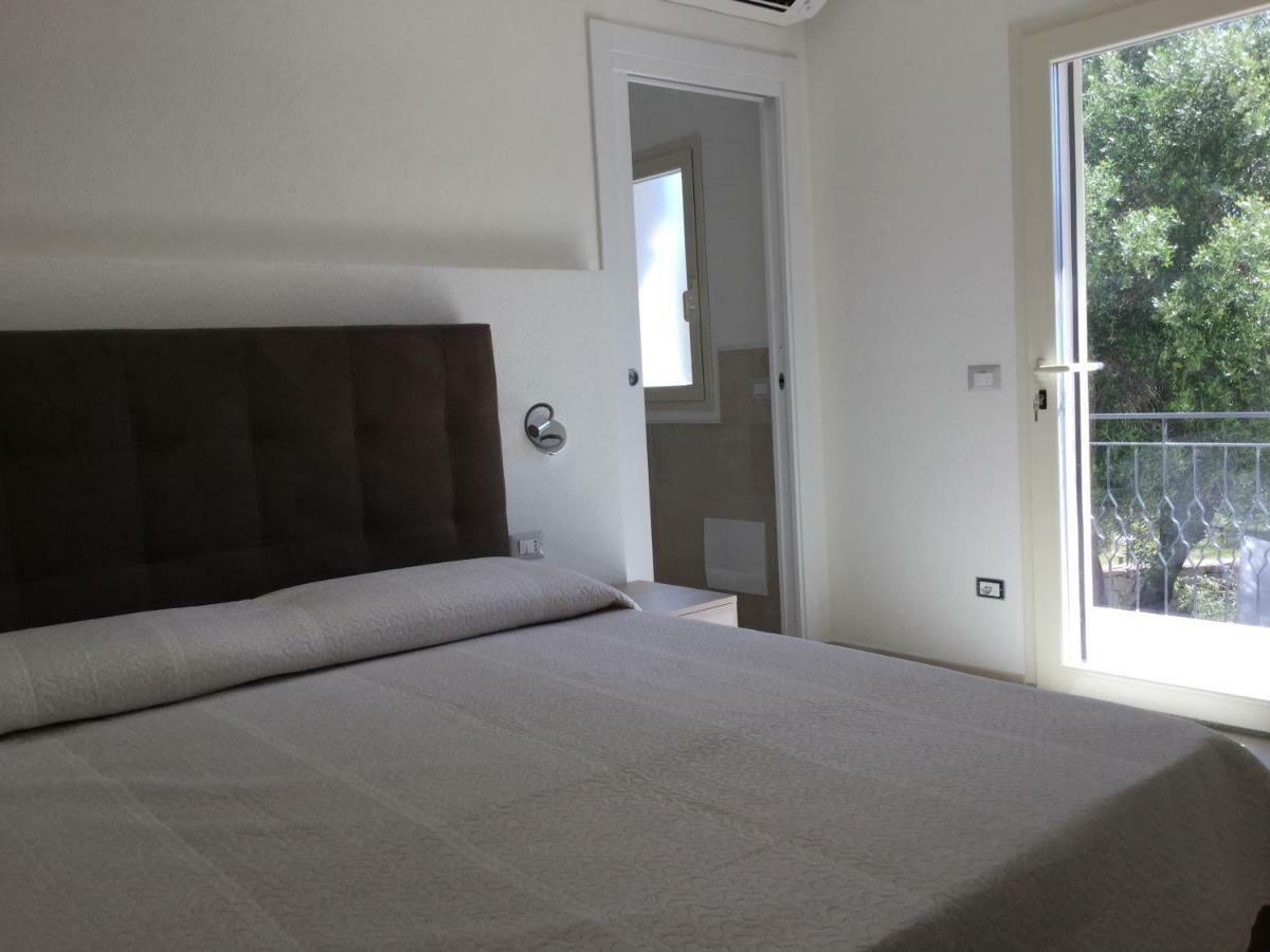 B&B Somiar San Teodoro  Bagian luar foto