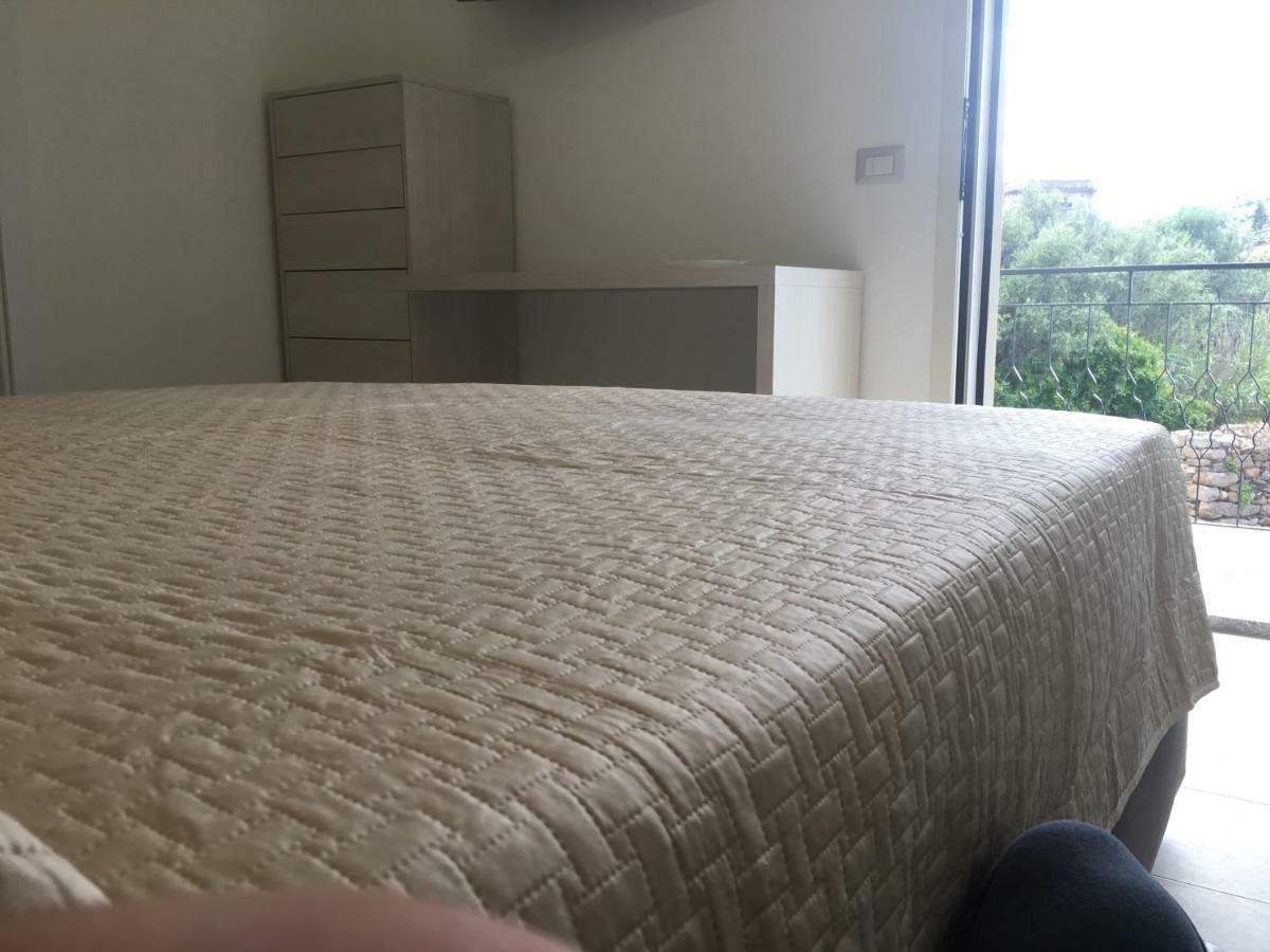 B&B Somiar San Teodoro  Bagian luar foto